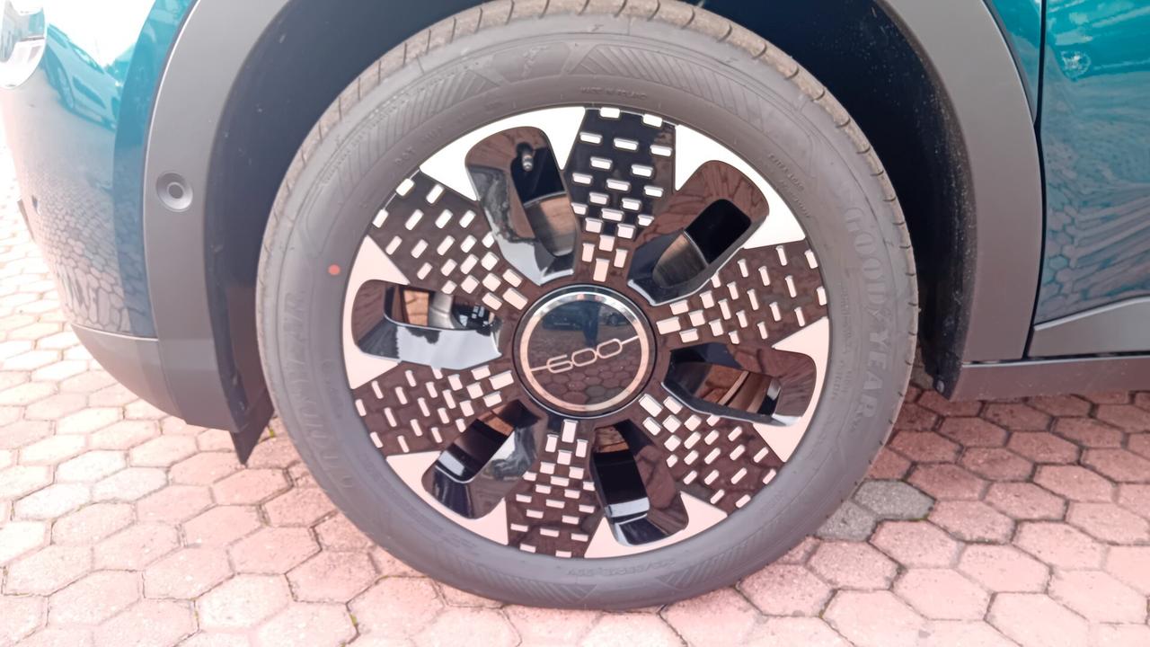Fiat 600 1.2 Hybrid 145 CV DCT MHEV La Prima * SENZA VINCOLO DI FINANZIAMENTO*