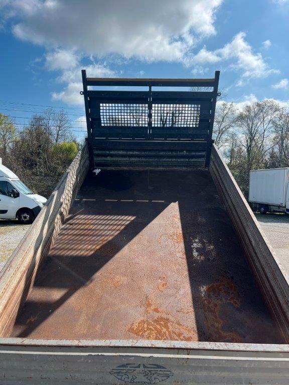 Nissan Cabstar Cassone Ribaltabile Trilaterale