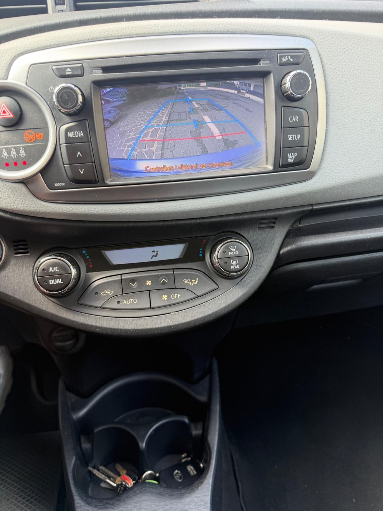 Toyota Yaris 1.5 Hybrid 5 porte Lounge