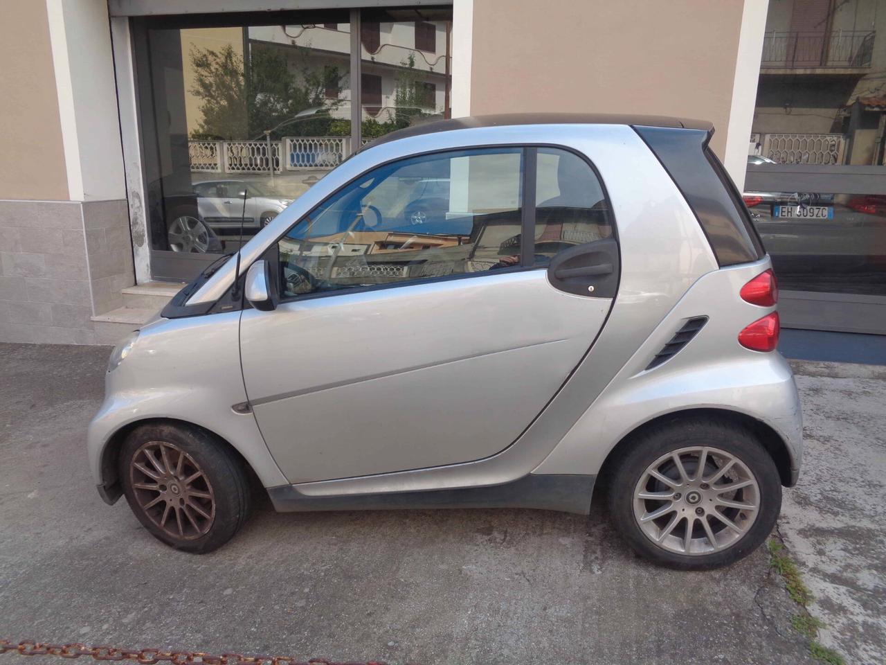 Smart ForTwo 1000 62 kW coupé passion (Finanziabile)