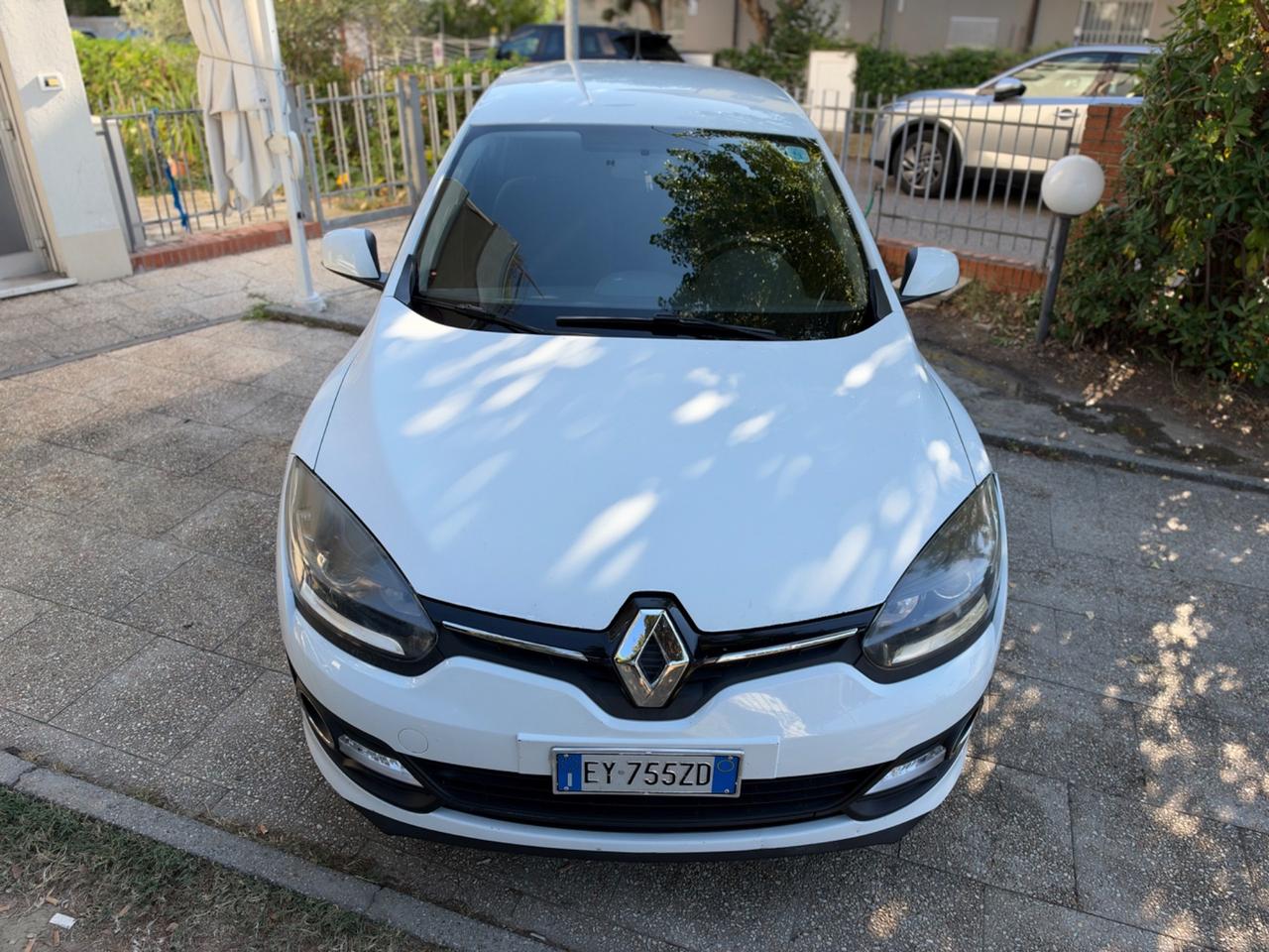 Renault Megane Mégane 1.5 dCi 110CV Wave Autocarro