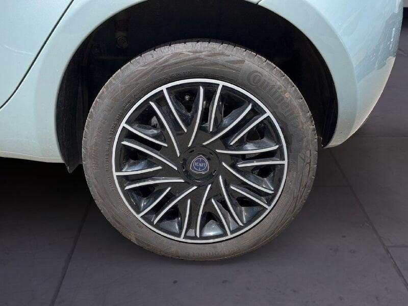 Lancia Ypsilon NUOVA My24 402 Oro 1.0