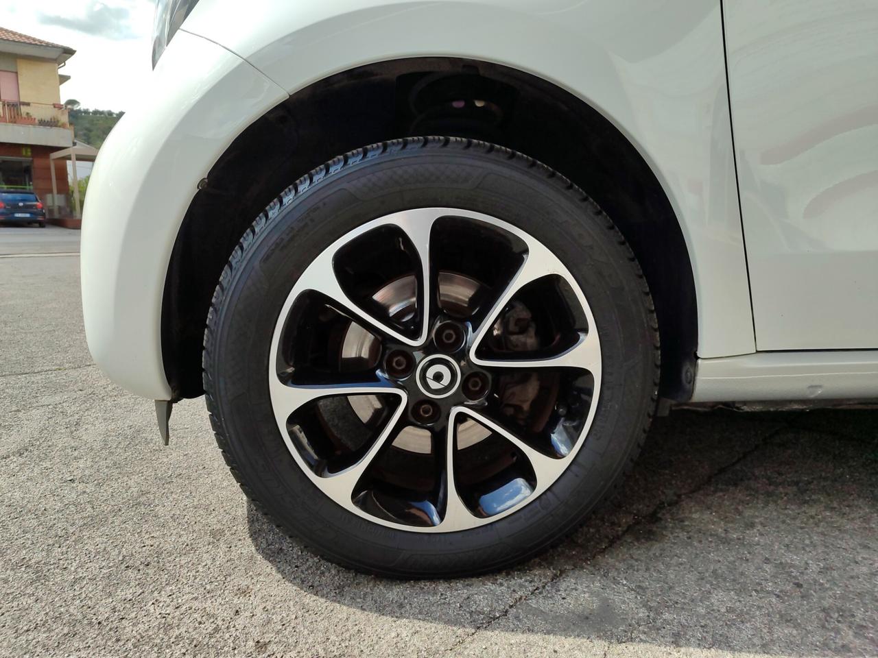 Smart ForFour 70 1.0 Passion EURO 6 2016 DA VETRINA