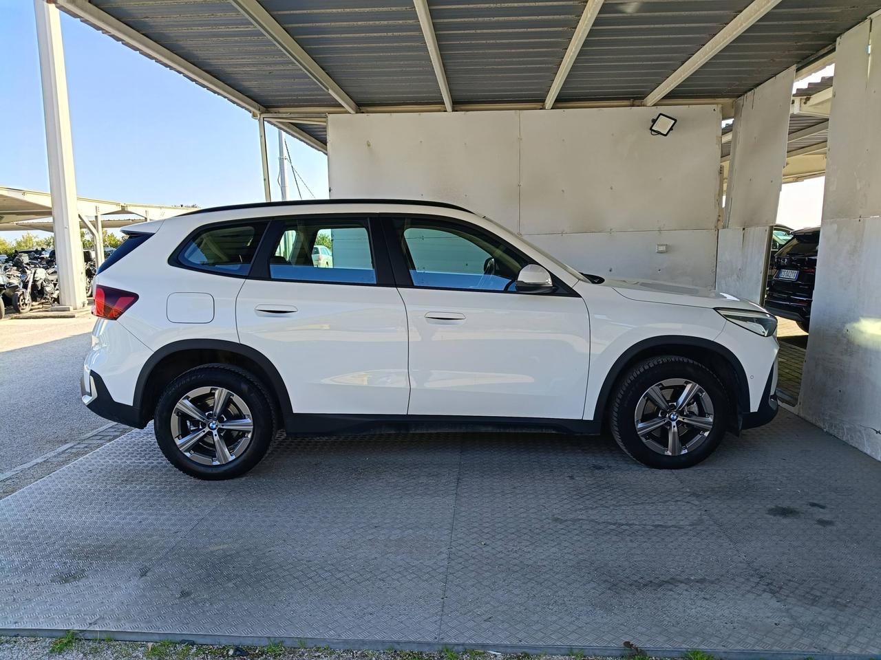 BMW X1 U11 - X1 sdrive18d X-Line auto
