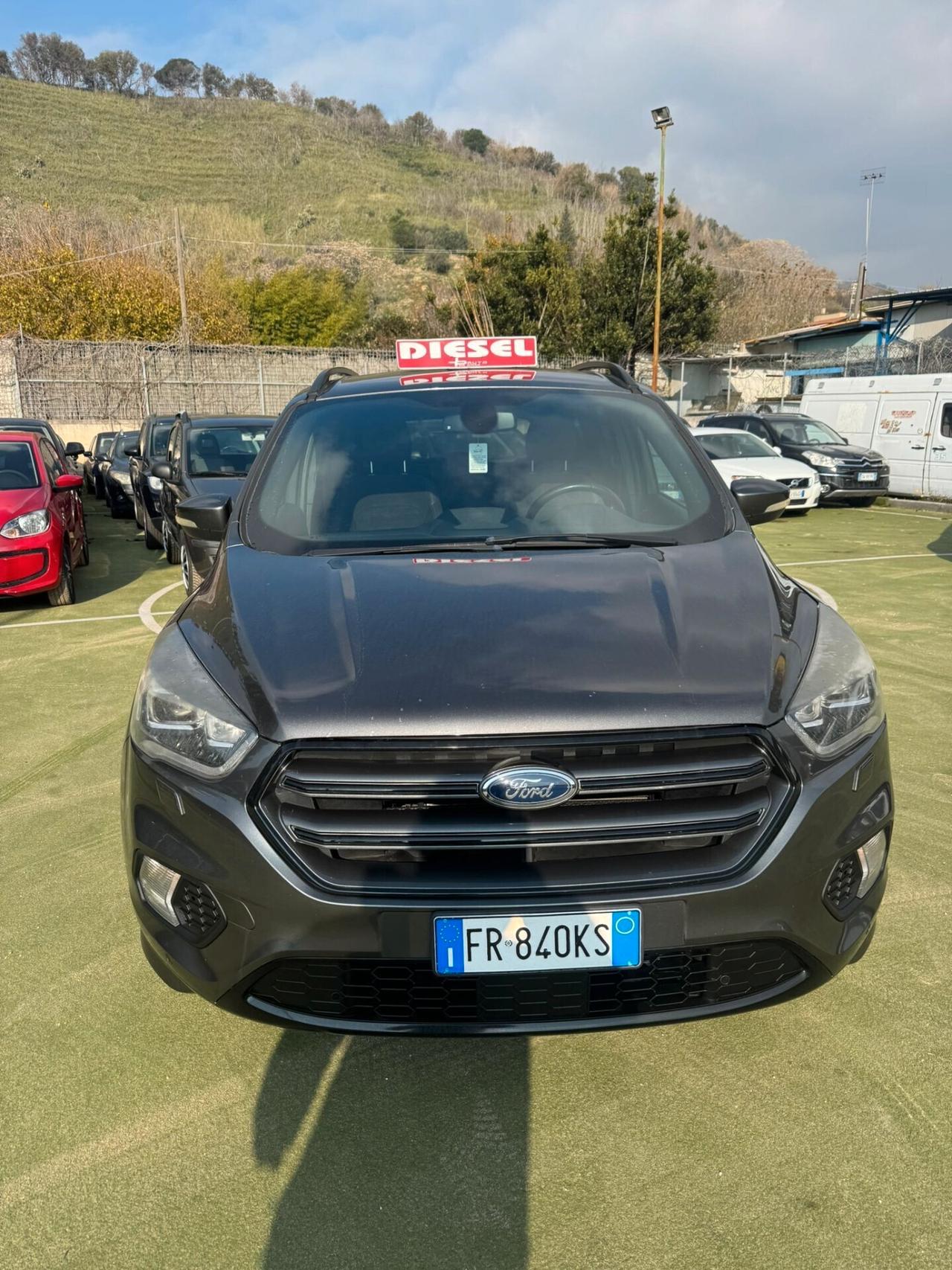Ford Kuga 2.0 TDCI 120 CV S&S 2WD Powershift ST-Line