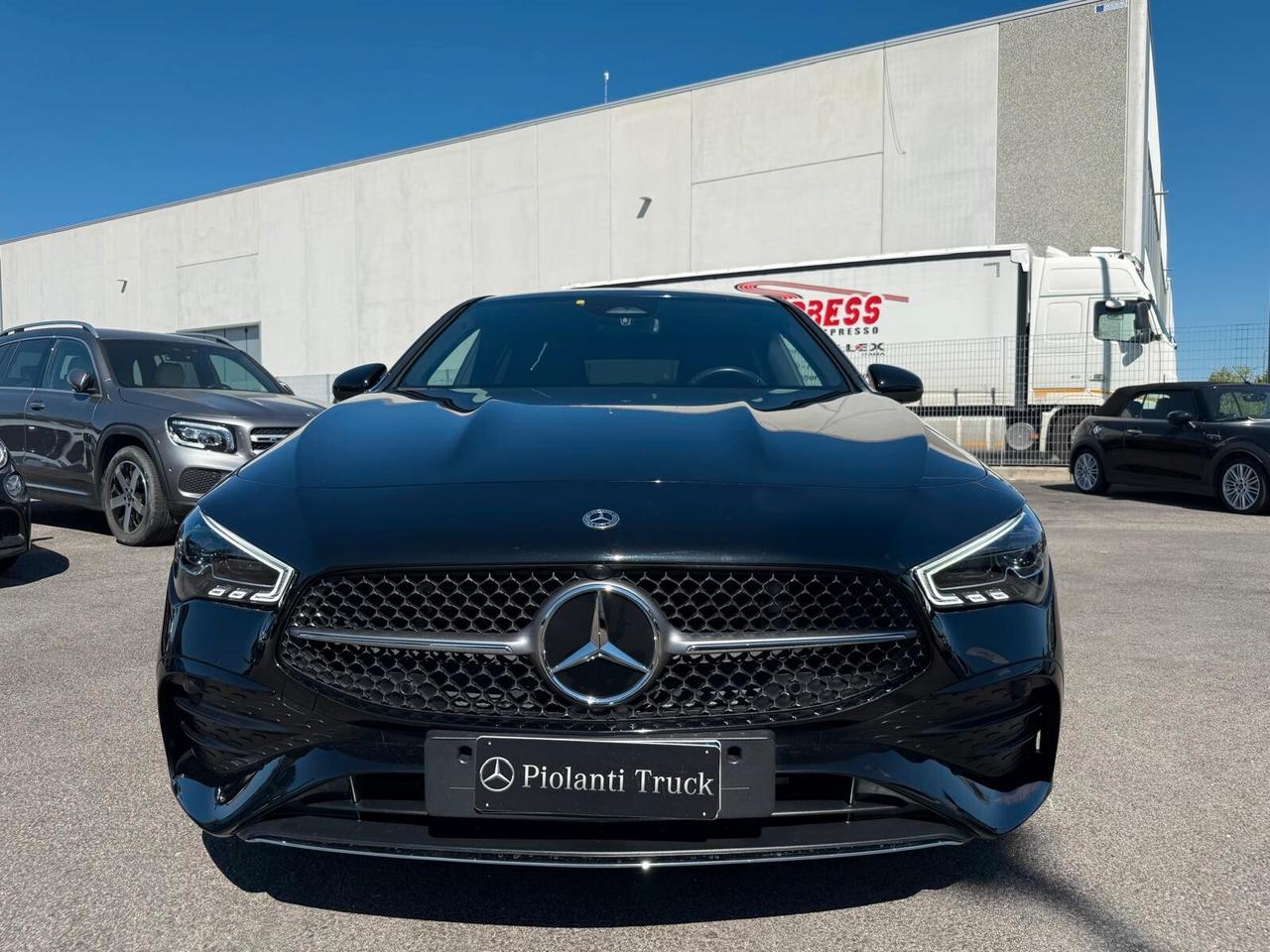 Mercedes-benz CLA 200 d Automatic Shooting Brake AMG Line Premium Plus