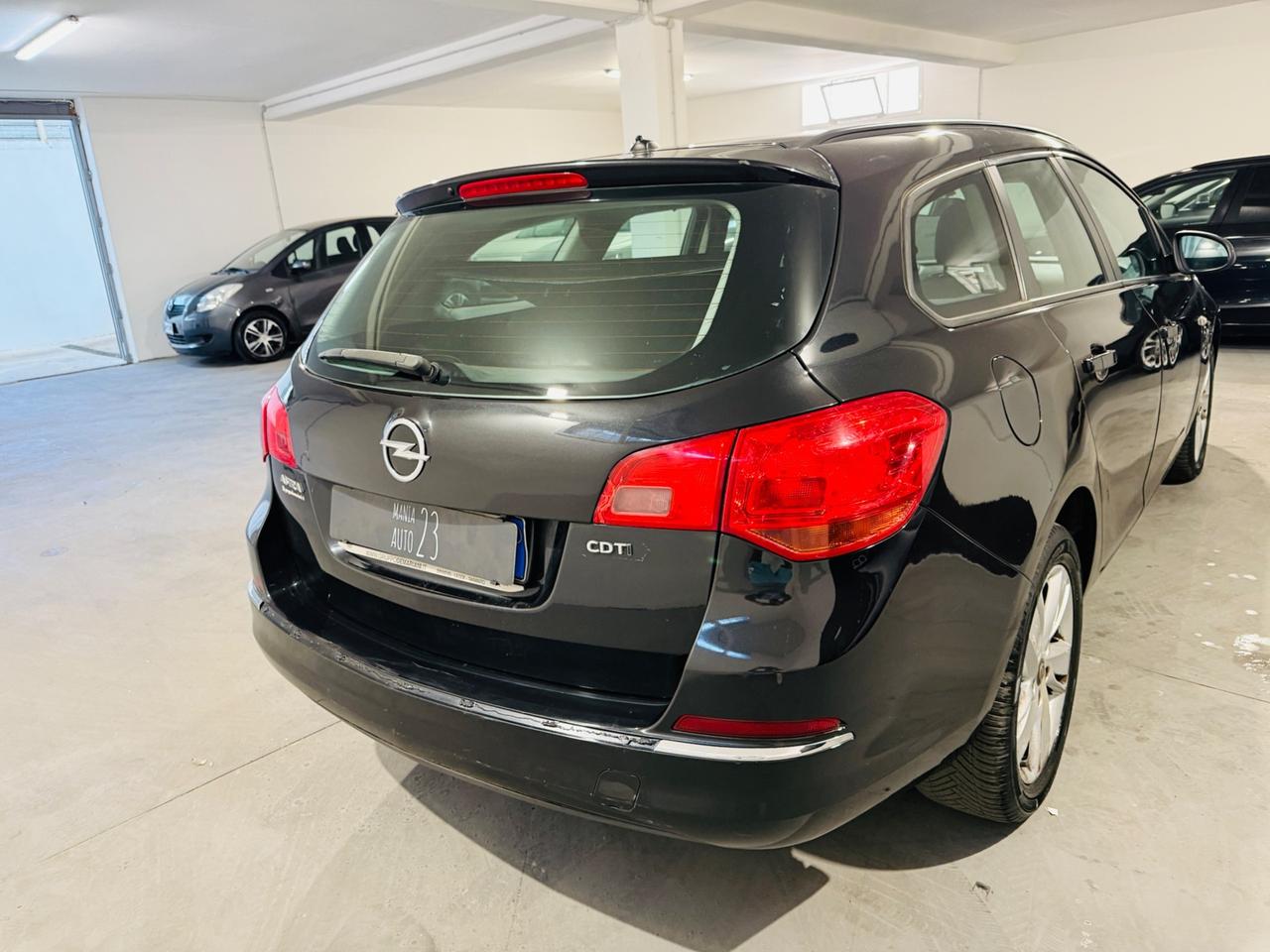 Opel Astra 1.7 CDTI 110CV Sports Tourer Cosmo*NEOPATENTATI*