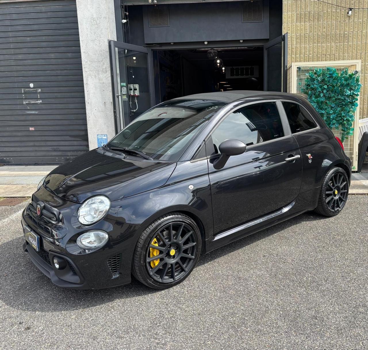 Abarth 595 C 1.4 Turbo T-Jet 180 CV Competizione