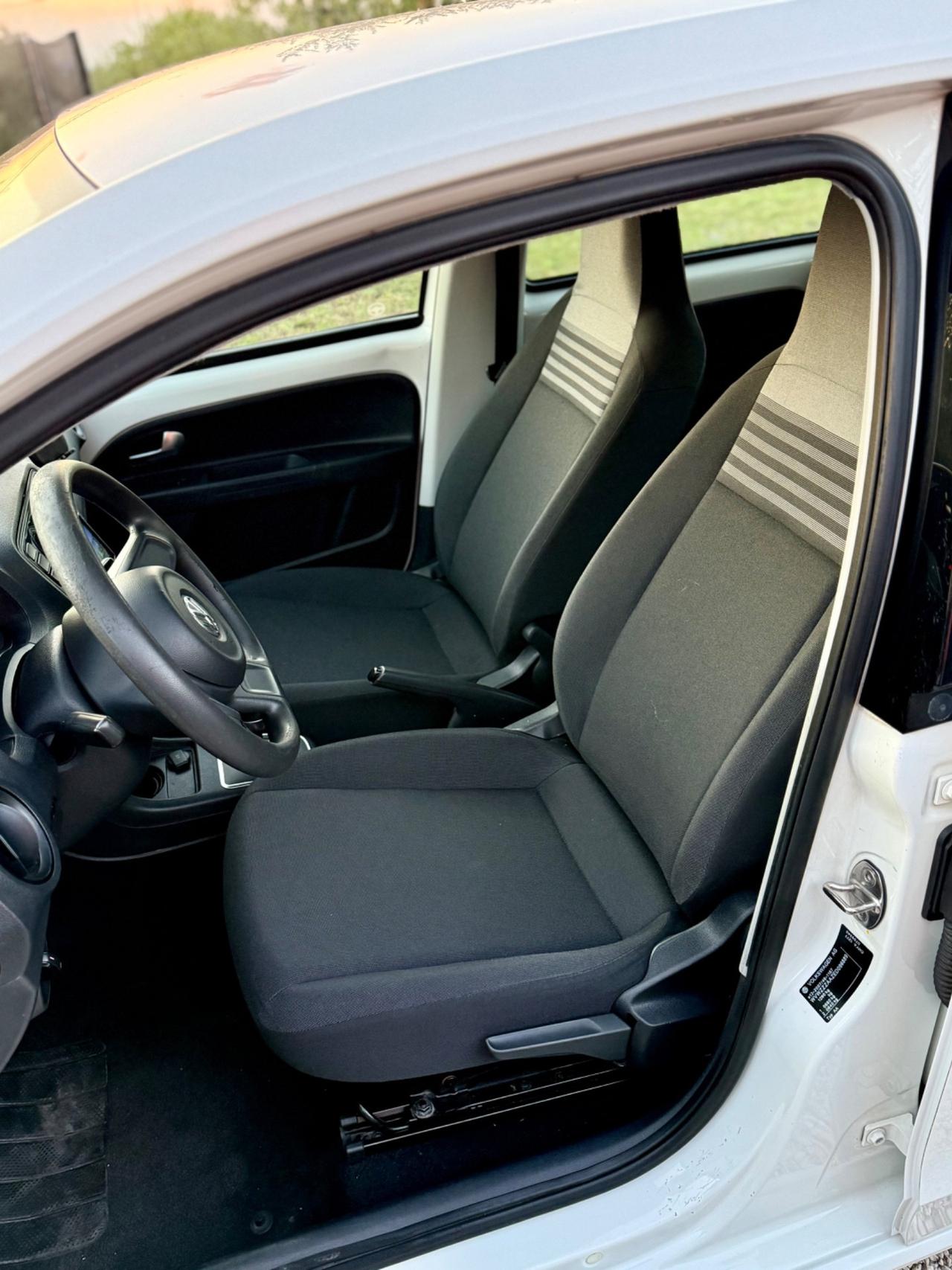 Volkswagen up! 1.0 5p. move ASG