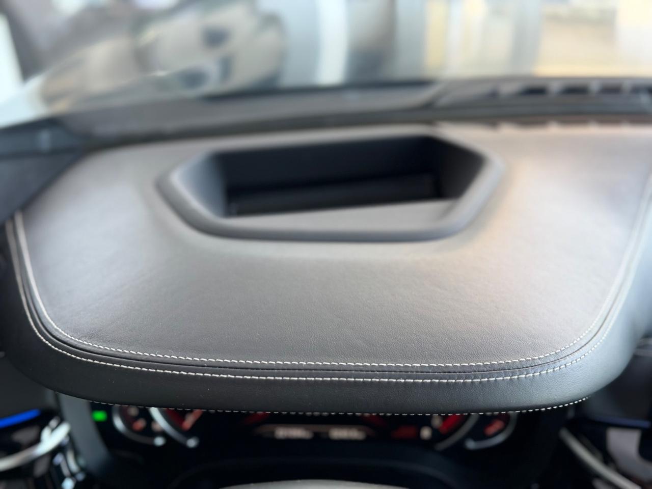 Bmw M550d xDrive Frozen Black Edizione limitata