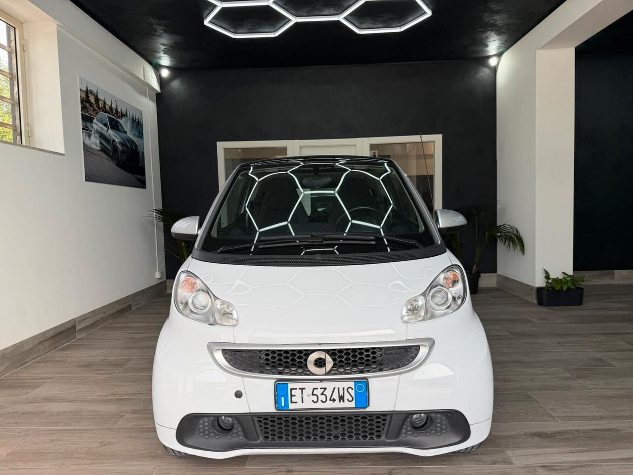 Smart ForTwo 1000 52 kW MHD coupé URBANRUNNER