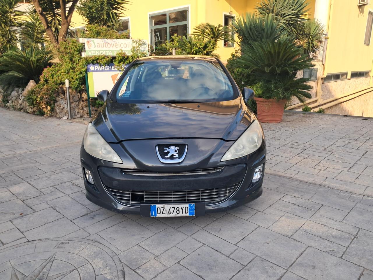 Peugeot 308 1.6 HDi 110CV 5p. Premium (6 Marce)