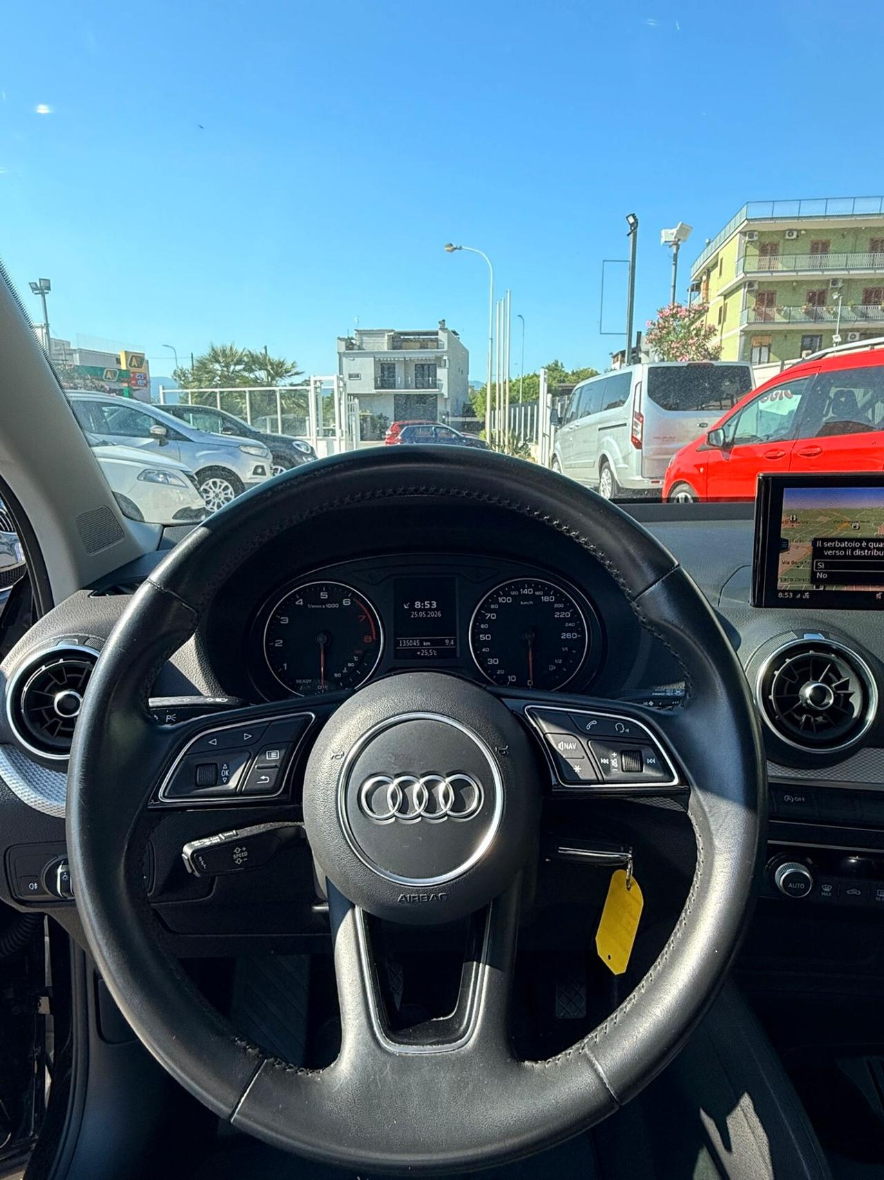 Audi Q2 30 TFSI Business