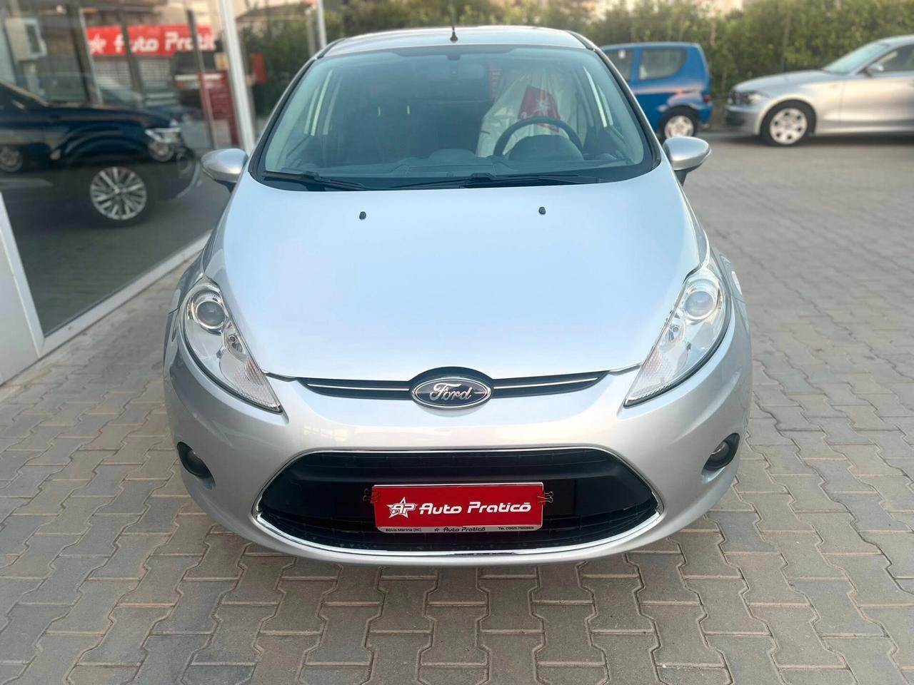 Ford Fiesta 1.4 TDCi 68CV 5 porte Titanium