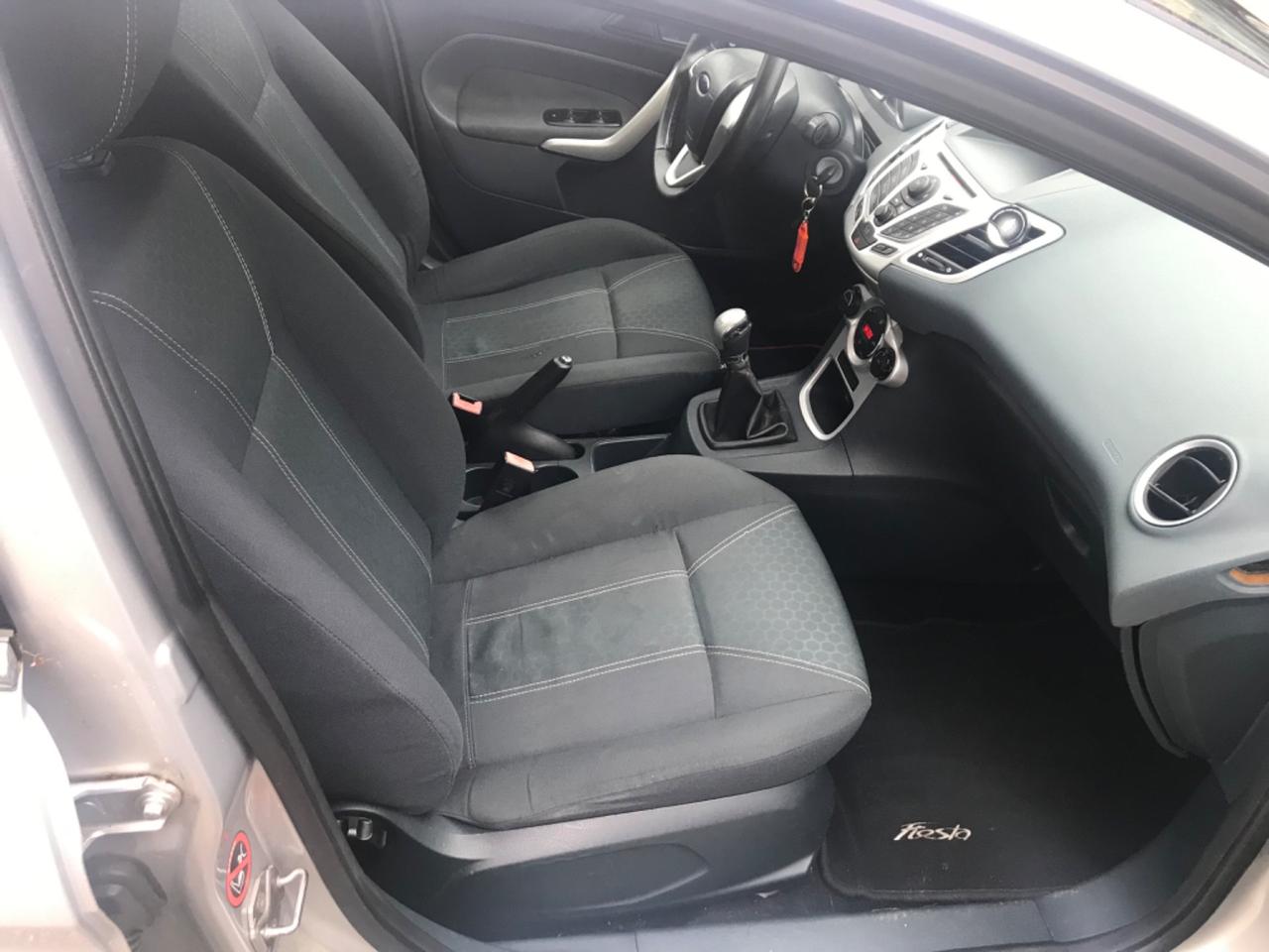 Ford Fiesta 1.2 16V 5p. 82cv