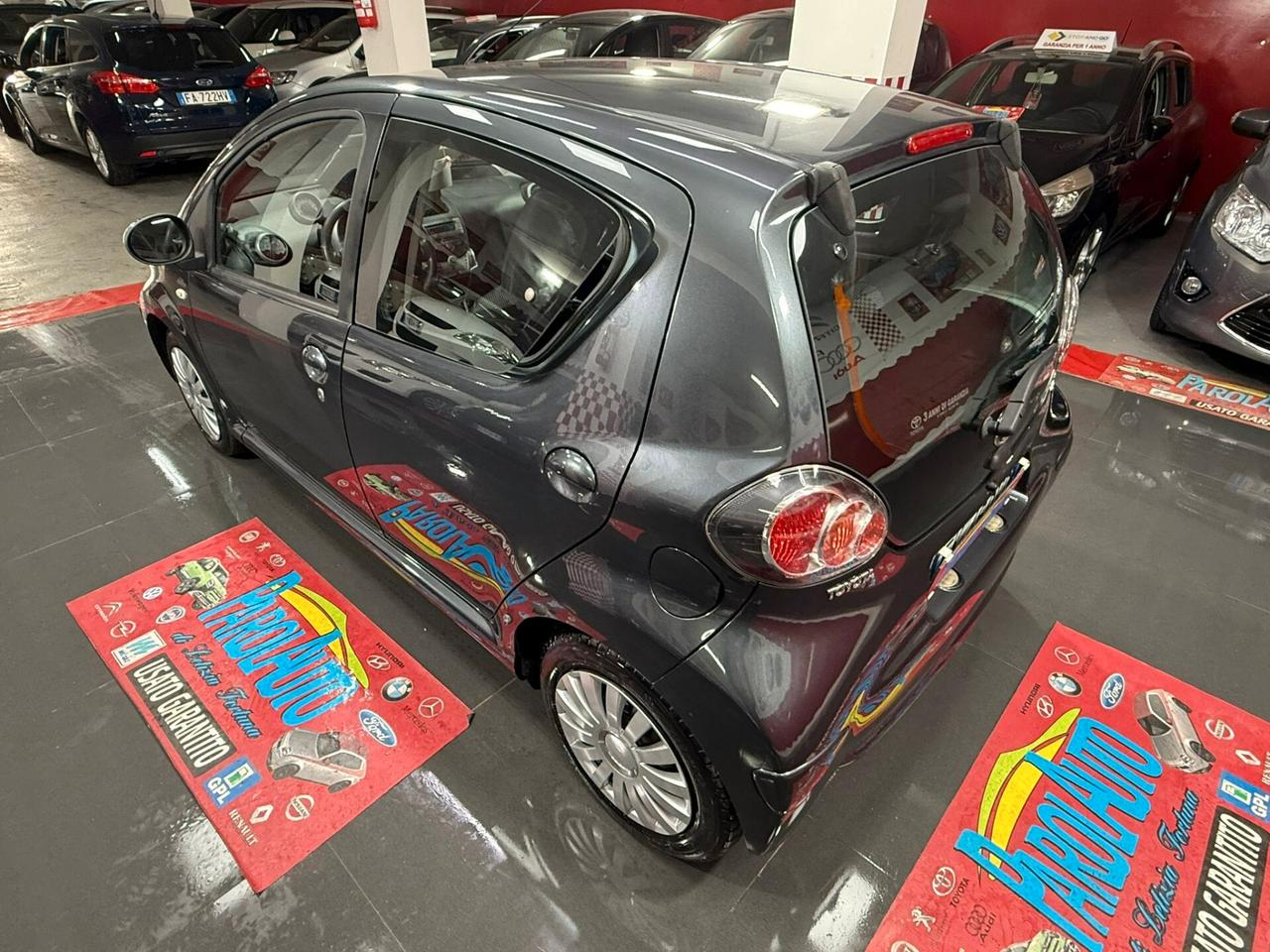 Toyota Aygo 1.0 68cv Connect - 2011