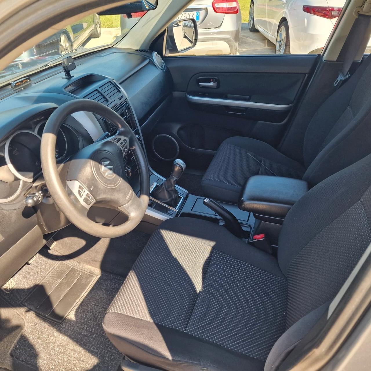 Suzuki Grand Vitara 1.9 DDiS 5 porte Executive TURBINA NUOVA