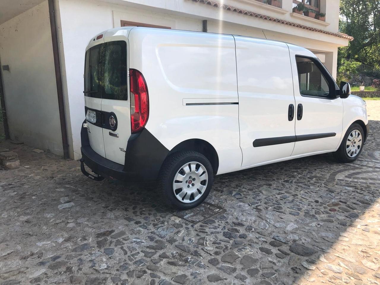 Fiat Doblò 1.6 MJT 105CV Cargo Maxi XL Lamierato SX 3 posti