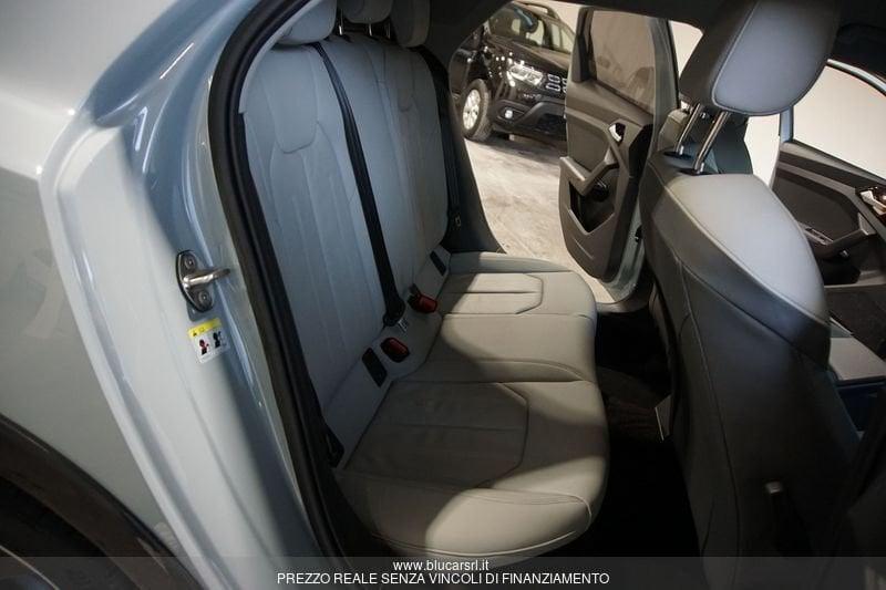 Audi A1 A1 allstreet 30 TFSI Identity Contrast