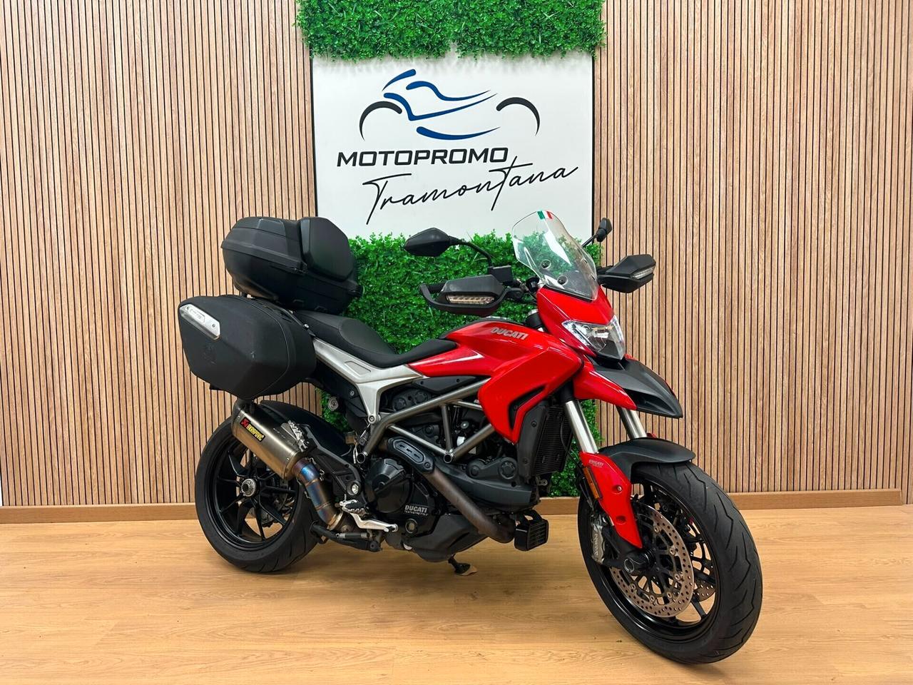 DUCATI HYPERSTRADA 939 / 34.000KM SCARICO AKRAPOVIC