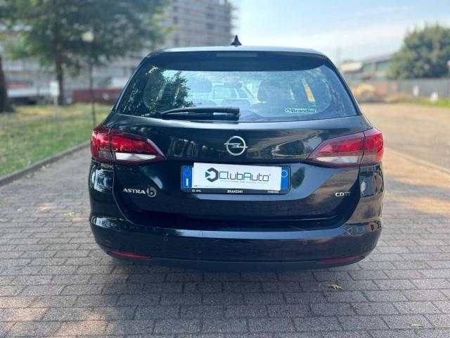Opel Astra 1.6 cdti Innovation s&s 110cv