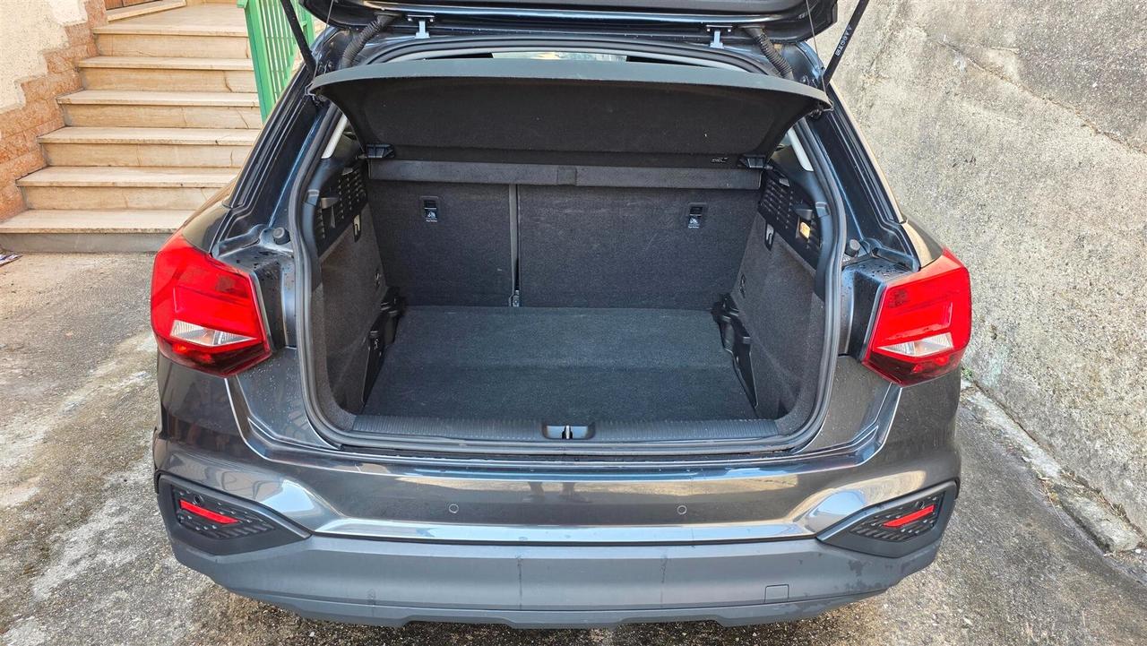 Audi Q2 30 TDI S tronic Business