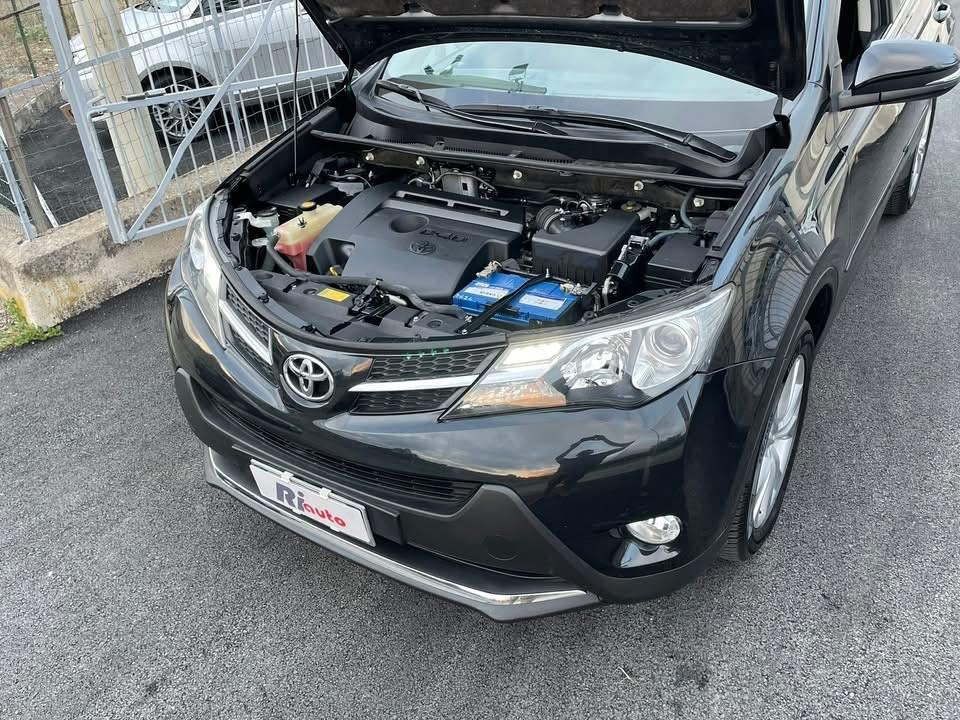Toyota RAV 4 RAV4 2.2 D-4D 4WD Style