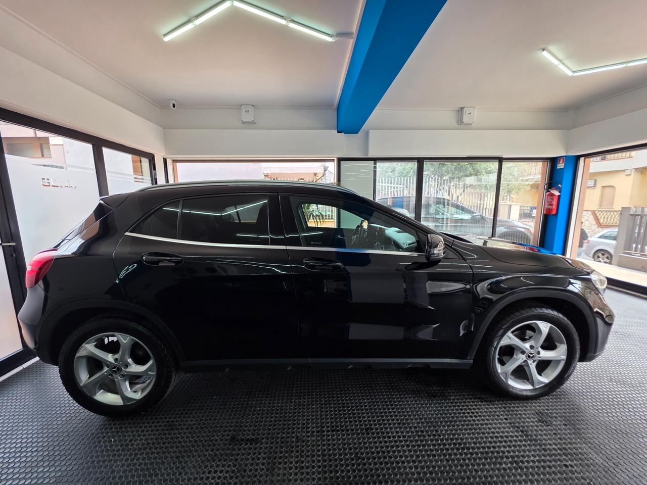 Mercedes-benz GLA 200d Automatic 4Matic Sport