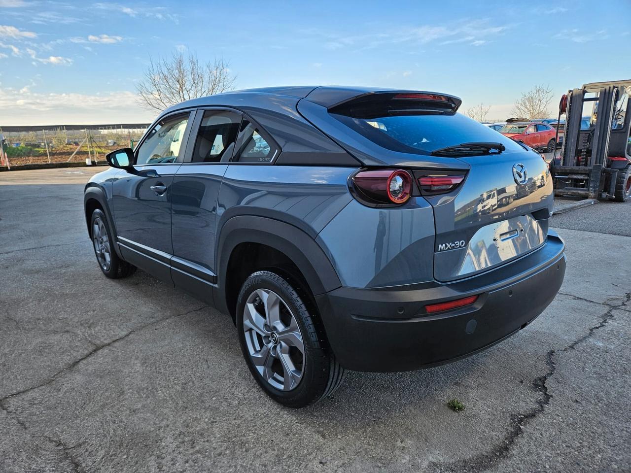 Mazda MX-30 35,5kWh OBC 7,4kW FURTO PARZIALE