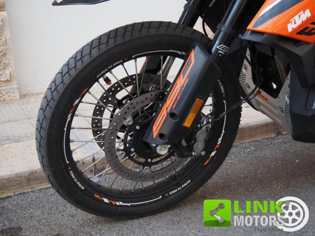 KTM 890 Adventure *? 129,00 al mese*