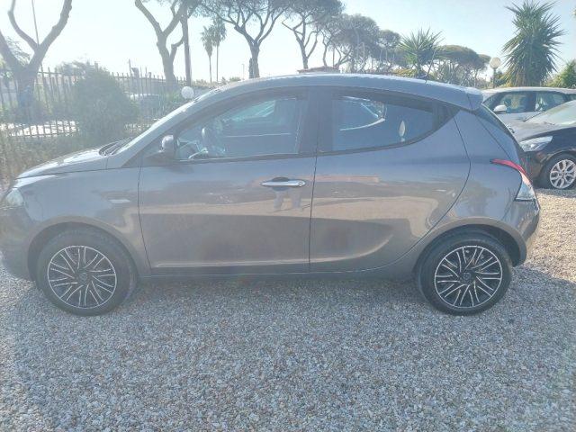 LANCIA Ypsilon 1.0 FireFly 5 porte S&S Hybrid Gold