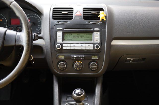 VOLKSWAGEN Golf V 2.0 TDI 5 Porte Sportline LEGGERE DESCRIZIONE E4