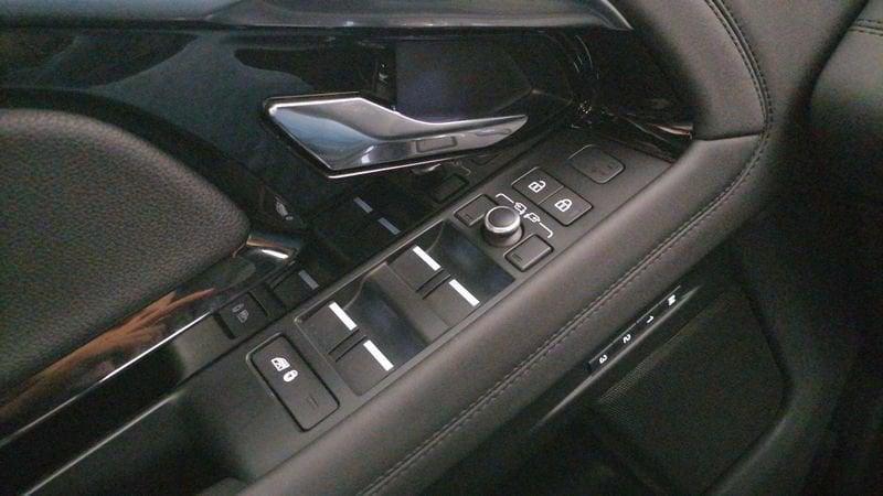 Land Rover RR Evoque Range Rover Evoque 2.0d i4 mhev SE awd 204cv auto