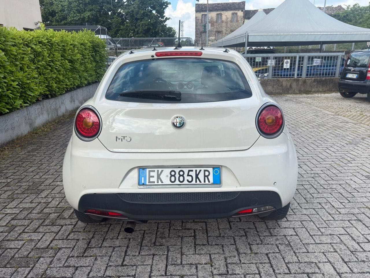 Alfa Romeo MiTo 1.4 8V S&S Distinctive Sport Pack