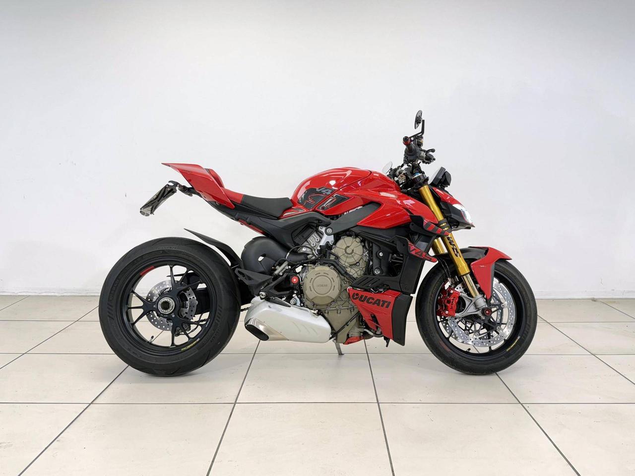 DUCATI Streetfighter V4 1100 Streetfighter V4 S Red
