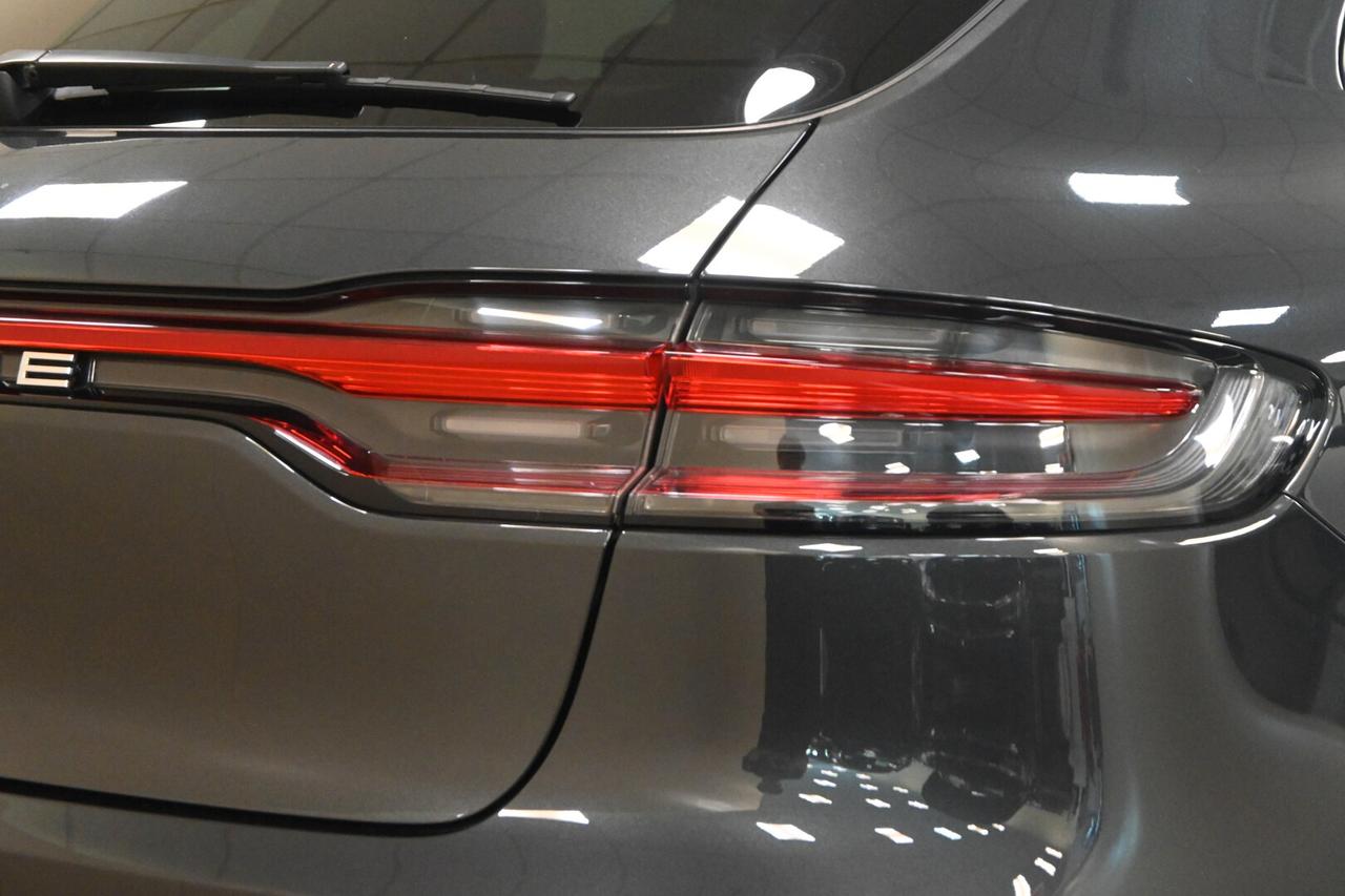 PORSCHE Macan 1ªs. '13-'25 Macan 2.0