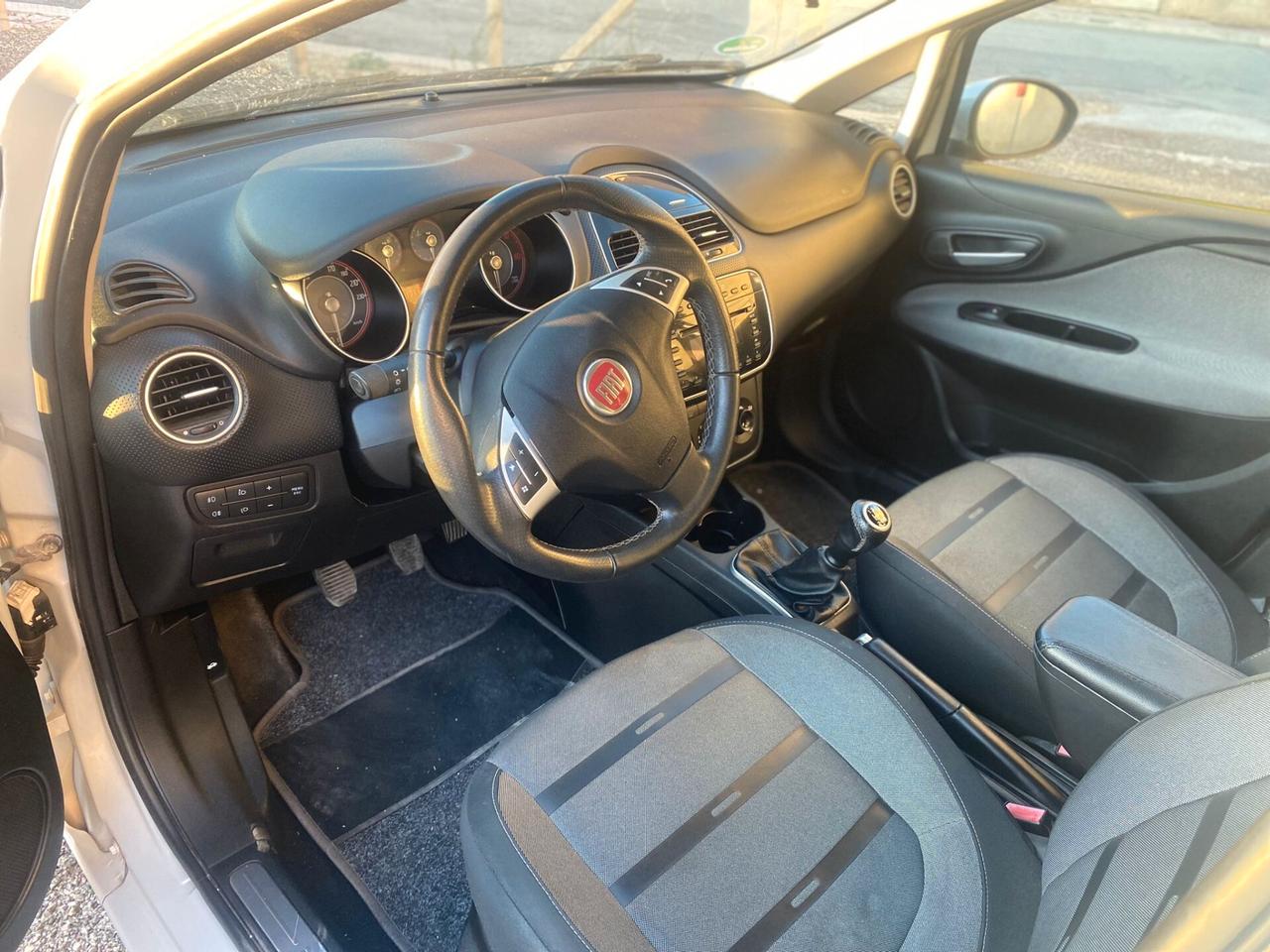 Fiat Punto 1.3 MJT 16V 5p. 4p.ti Active Van