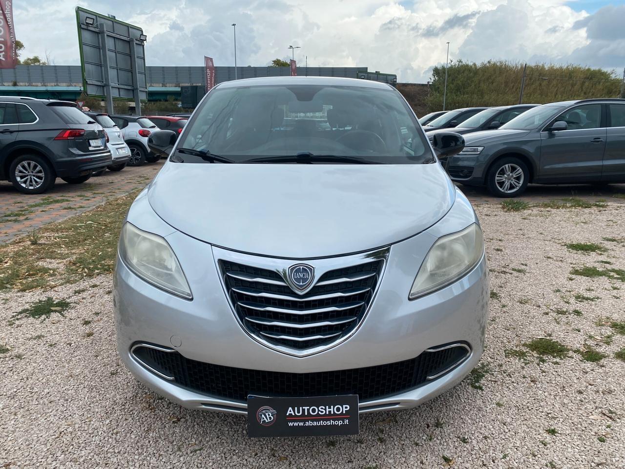 LANCIA - Ypsilon - 1.2 69 CV 5 porte GPL - UNIPRO. - NEOPATENTATI - FINANZIABILE