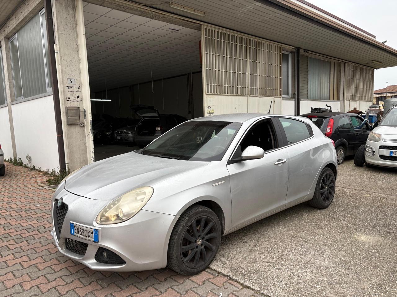 Alfa Romeo Giulietta 2.0 JTDm-2 140 CV Distinctive