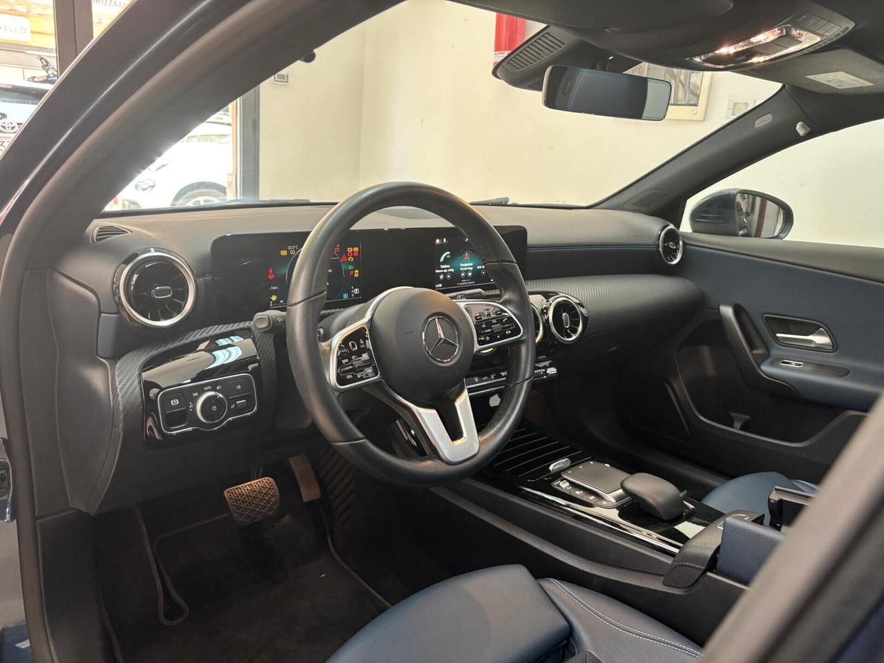 Mercedes-benz A 180d Automatic Business Extra