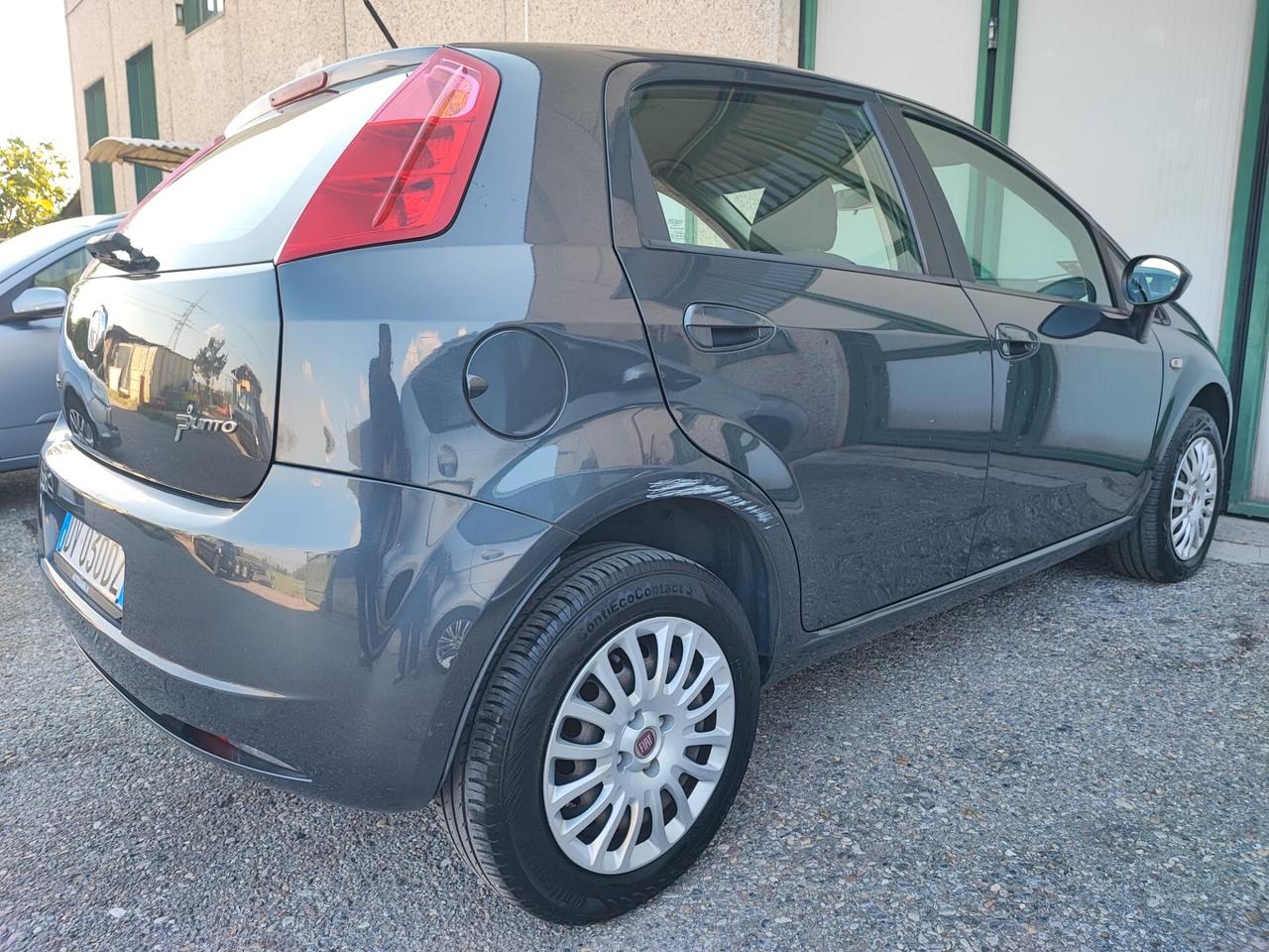 Fiat Grande Punto 1.4 BENZINA METANO UNICO PROPRIETARIO 2009