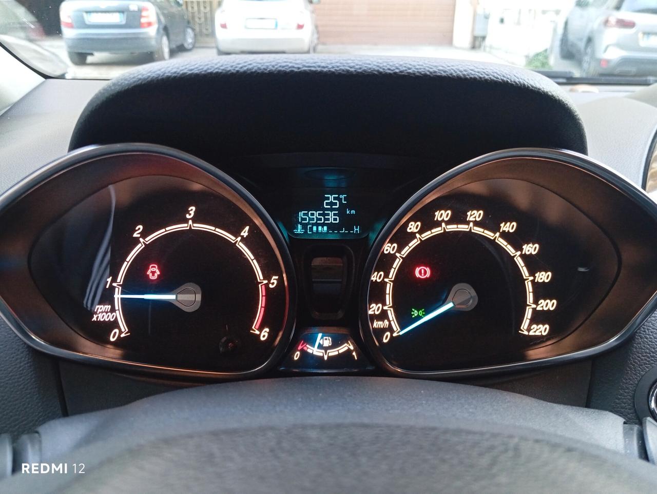 Ford B-Max 1.6 TDCi 95 CV Individual