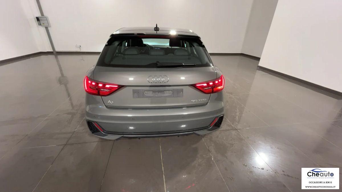 AUDI - A1 Sportback - A1 SPB 30 TFSI S line edition