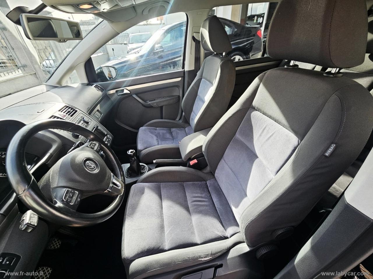 VOLKSWAGEN Touran Business 2.0 TDI 140 CV Highline