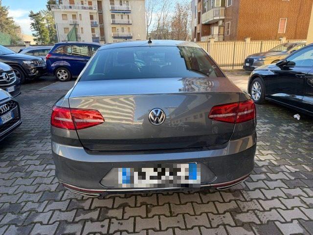 VOLKSWAGEN Passat 2.0 BiTDI 4MOTION DSG Highline BlueMotion Technolo