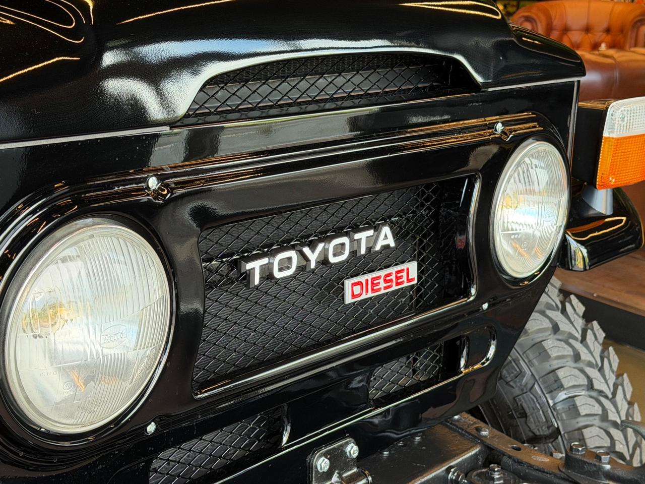 Toyota Land Cruiser BJ 40 Ricondizionato "The World's Style"