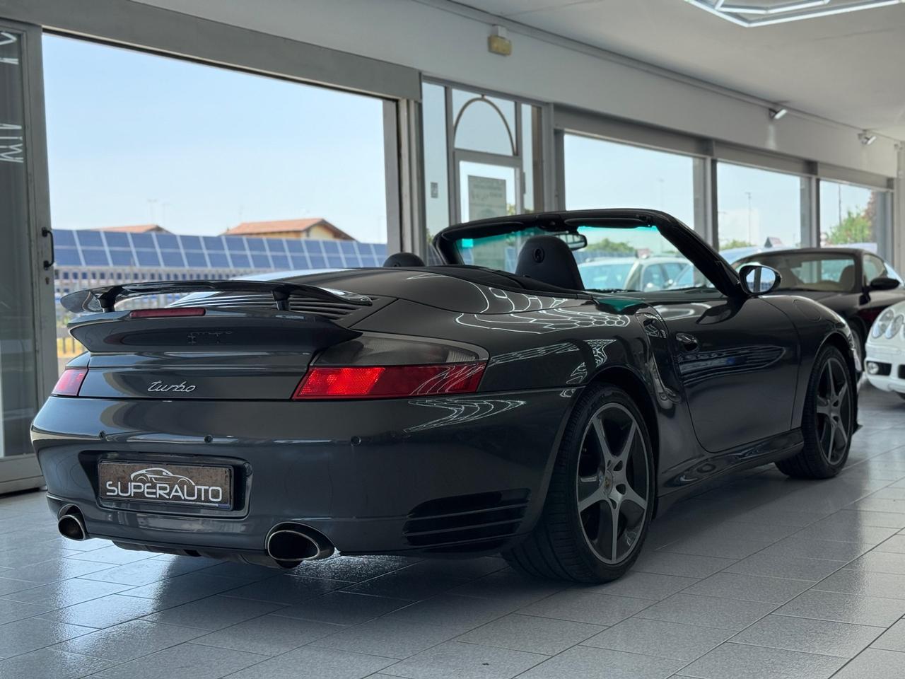 Porsche 911 Turbo cat Cabriolet