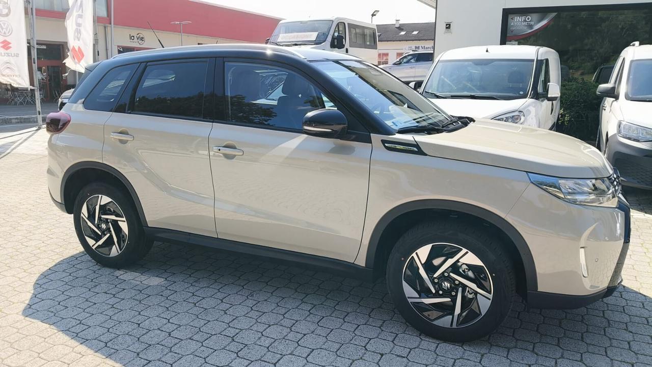 SUZUKI VITARA 1.4 IBRIDA ALLGRIP 4X4 MANUALE BICOLORE