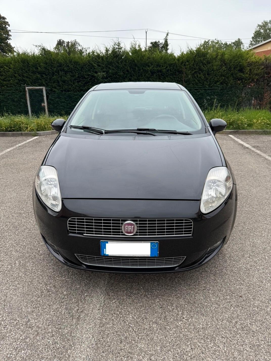 Fiat Grande Punto 1.4 METANO - NEOPATENTATI - 12 MESI DI GAR. -