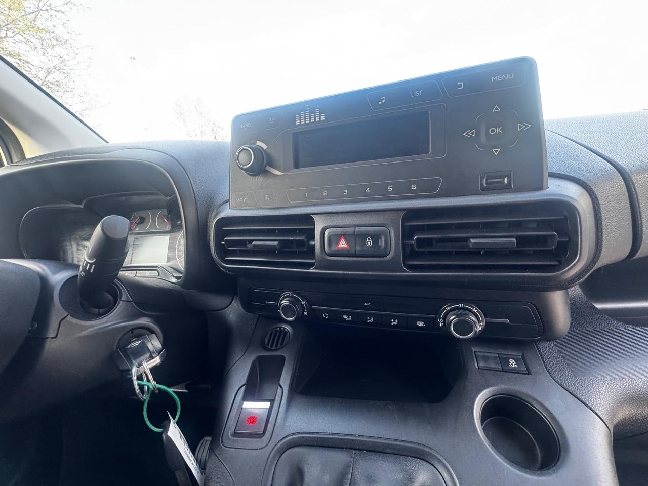 Opel Combo Cargo 1.6 Diesel PC 650kg